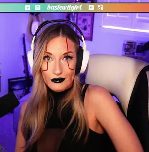 Basicwitgirl OnlyFans Leaked Free Thumbnail Picture - #CZR6XnQunO