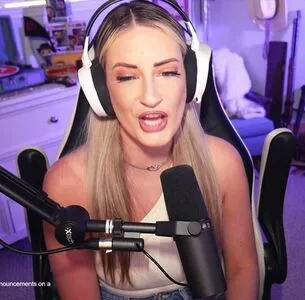 Basicwitgirl OnlyFans Leaked Free Thumbnail Picture - #GrjR5MG3Qn