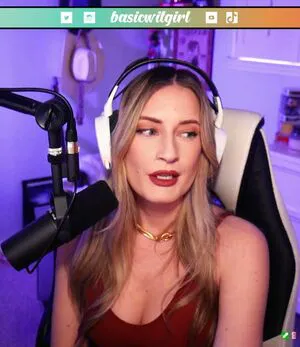 Basicwitgirl OnlyFans Leaked Free Thumbnail Picture - #HzSGhKmfB0