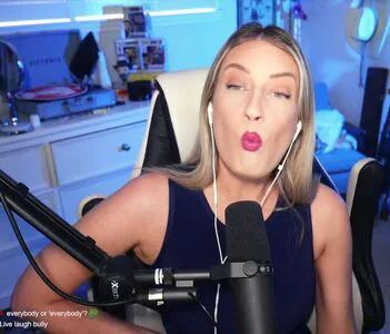 Basicwitgirl OnlyFans Leaked Free Thumbnail Picture - #I89VVqsImM