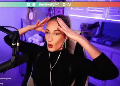 Basicwitgirl OnlyFans Leaked Free Thumbnail Picture - #IiSJiSyAtB