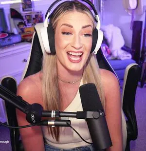 Basicwitgirl OnlyFans Leaked Free Thumbnail Picture - #MA06oGVVsv