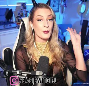 Basicwitgirl OnlyFans Leaked Free Thumbnail Picture - #Of3iGVj1rQ