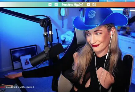 Basicwitgirl OnlyFans Leaked Free Thumbnail Picture - #X7qxEp7JZq