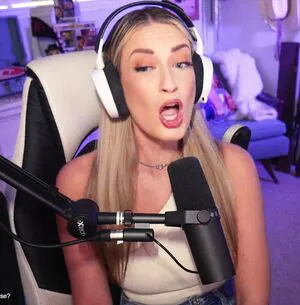 Basicwitgirl OnlyFans Leaked Free Thumbnail Picture - #ZuGhatYLZa