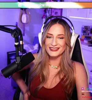 Basicwitgirl OnlyFans Leaked Free Thumbnail Picture - #bHLoYLuCtP
