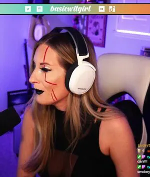 Basicwitgirl OnlyFans Leaked Free Thumbnail Picture - #dnVXygYGLo