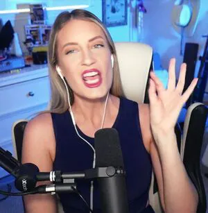 Basicwitgirl OnlyFans Leaked Free Thumbnail Picture - #iiU8P0g4A2
