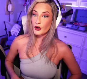 Basicwitgirl OnlyFans Leaked Free Thumbnail Picture - #kB2aBaLfZb