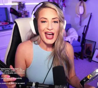 Basicwitgirl OnlyFans Leaked Free Thumbnail Picture - #sndjYCG9qm