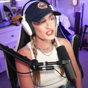 Basicwitgirl OnlyFans Leaked Free Thumbnail Picture - #tagOQiWlGd