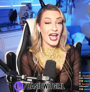 Basicwitgirl OnlyFans Leaked Free Thumbnail Picture - #xB6IbANl7Z