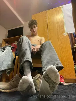 Basilgray OnlyFans Leaked Free Thumbnail Picture - #UrgyWr4rkr