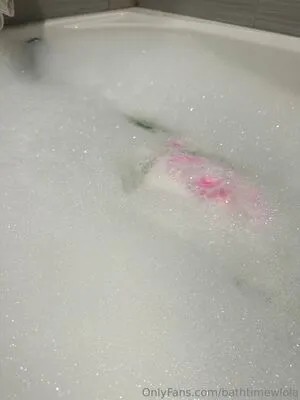 Bathtimewlola OnlyFans Leaked Free Thumbnail Picture - #5NBUinjXXd