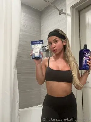 Bathtimewlola OnlyFans Leaked Free Thumbnail Picture - #lPsS93TMtM