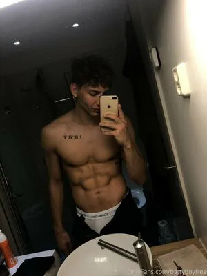 Battyboyfree OnlyFans Leaked Free Thumbnail Picture - #0Bk5amKLMM