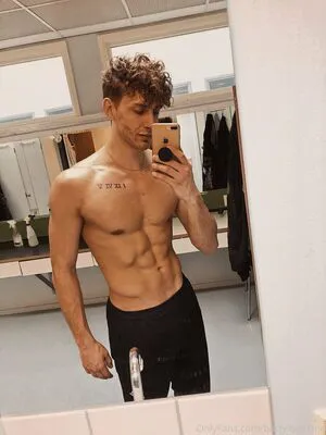 Battyboyfree OnlyFans Leaked Free Thumbnail Picture - #3QwkzPd2XB