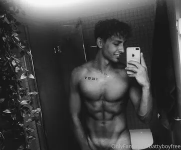 Battyboyfree OnlyFans Leaked Free Thumbnail Picture - #7UjMSVceiG