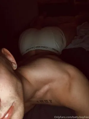 Battyboyfree OnlyFans Leaked Free Thumbnail Picture - #MeZsTLStF5