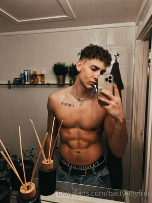Battyboyfree OnlyFans Leaked Free Thumbnail Picture - #PyG80E04et