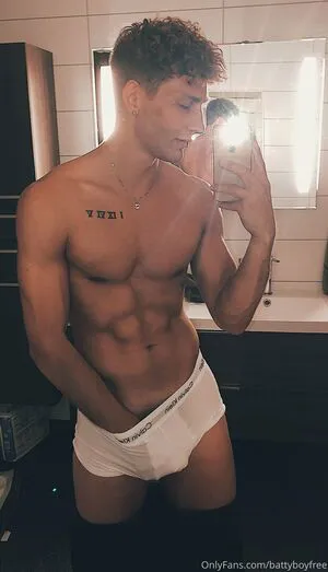 Battyboyfree OnlyFans Leaked Free Thumbnail Picture - #dQWKfoyNYV