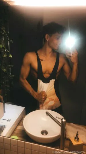 Battyboyfree OnlyFans Leaked Free Thumbnail Picture - #qMQkofHv25