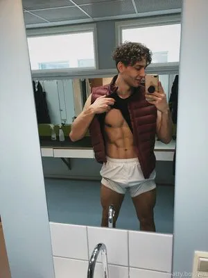 Battyboyfree OnlyFans Leaked Free Thumbnail Picture - #rTyqIQjP72