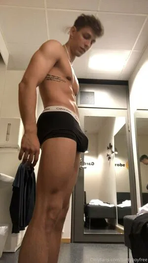 Battyboyfree OnlyFans Leaked Free Thumbnail Picture - #yyLA657Ppi
