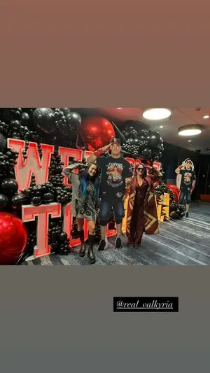 Bayley OnlyFans Leaked Free Thumbnail Picture - #HPujiZOSco