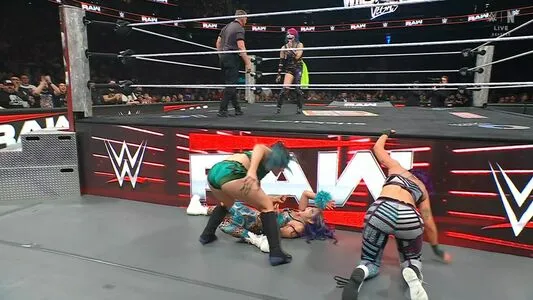 Bayley OnlyFans Leaked Free Thumbnail Picture - #b1Nsm8vidj