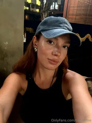 Bb Onfire OnlyFans Leaked Free Thumbnail Picture - #26QvnaYXg2