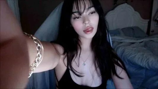 Bbaybeebirkin OnlyFans Leaked Free Thumbnail Picture - #D4feX5JNQV