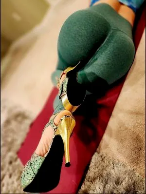 Bbc Dildo Solos OnlyFans Leaked Free Thumbnail Picture - #OFdddAwVOL