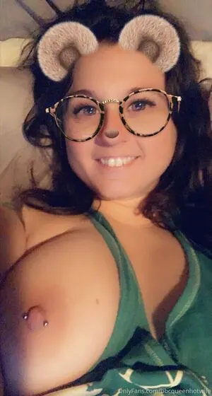 Bbcqueenhotwife OnlyFans Leaked Free Thumbnail Picture - #Fg9q9nuvis