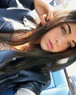 Bbeeuuzz OnlyFans Leaked Free Thumbnail Picture - #E81V44D5o4