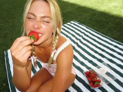 Bbelladerosa OnlyFans Leaked Free Thumbnail Picture - #Fs4aFkTsZB