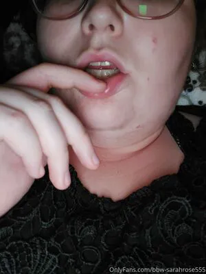 Bbw Sarahrose555 OnlyFans Leaked Free Thumbnail Picture - #D7ipU0EUa9