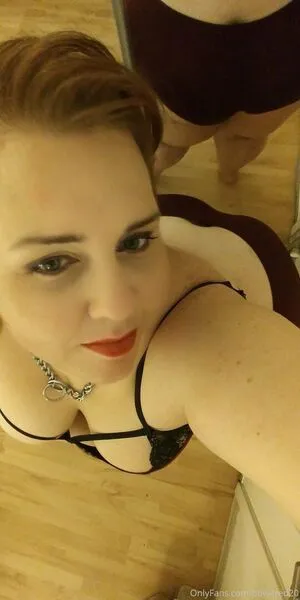 Bbw4red20 OnlyFans Leaked Free Thumbnail Picture - #0HcAbF5AGx