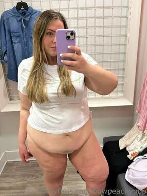 Bbwpeachypop OnlyFans Leaked Free Thumbnail Picture - #mjIREqd4BE