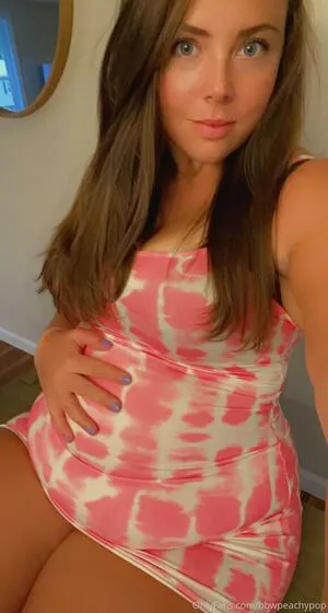 Bbwpeachypop OnlyFans Leaked Free Thumbnail Picture - #rxxAF8lrll