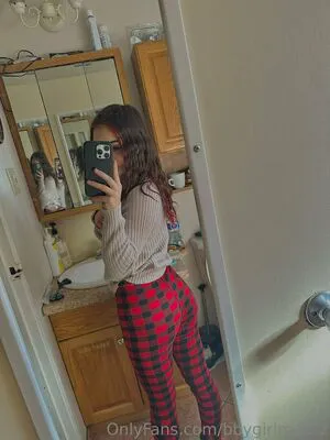 Bbygirlmari OnlyFans Leaked Free Thumbnail Picture - #Bjund8PvQA