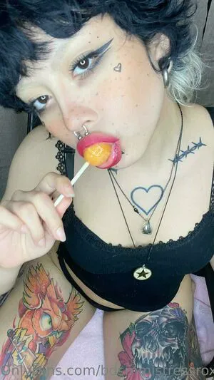 Bdsmmistressroxy OnlyFans Leaked Free Thumbnail Picture - #8PfVrVe5f6