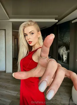 Bdsmmistressroxy OnlyFans Leaked Free Thumbnail Picture - #9U7h92xwVU