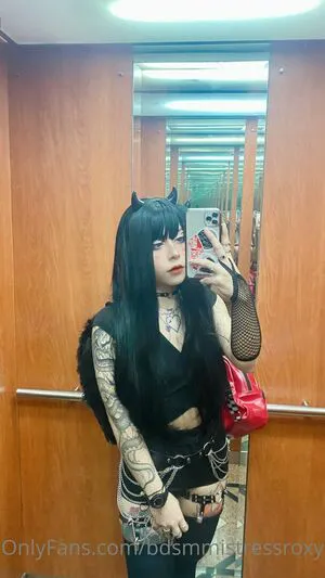 Bdsmmistressroxy OnlyFans Leaked Free Thumbnail Picture - #FKrXSp4ik0