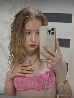 Bdsmmistressroxy OnlyFans Leaked Free Thumbnail Picture - #GkctFIocLy