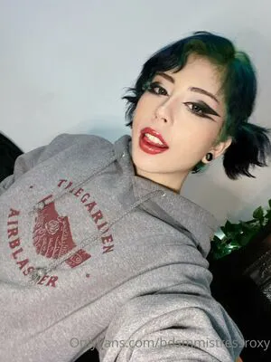 Bdsmmistressroxy OnlyFans Leaked Free Thumbnail Picture - #cfFgOtd5Hg