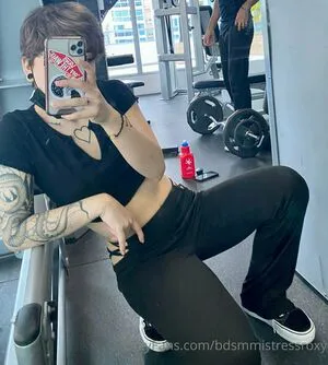 Bdsmmistressroxy OnlyFans Leaked Free Thumbnail Picture - #dlRENIwgWA