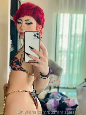 Bdsmmistressroxy OnlyFans Leaked Free Thumbnail Picture - #vAMFRfFEK5