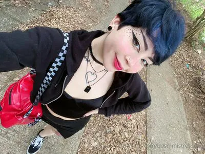 Bdsmmistressroxy OnlyFans Leaked Free Thumbnail Picture - #wNafNZ7C1M