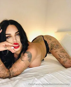 Bdsmmistressroxy OnlyFans Leaked Free Thumbnail Picture - #xs7CzMrs6a
